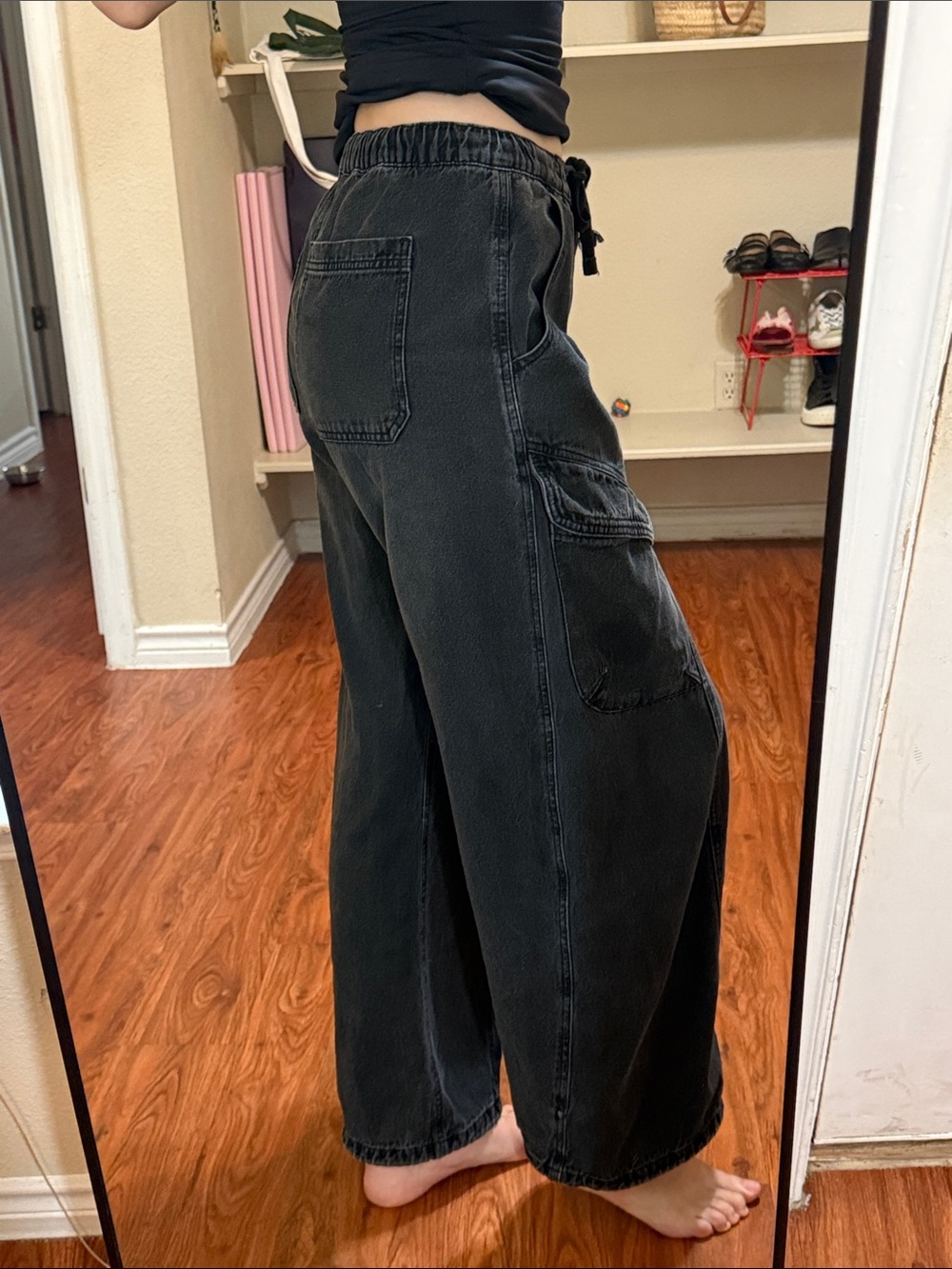 BDG Station Cocoon Baggy Barrel Leg Cargo Jeans - Picture 5 of 11